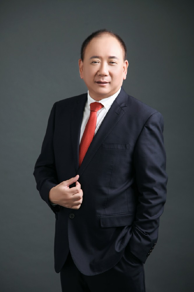 常务副会长:陈可树